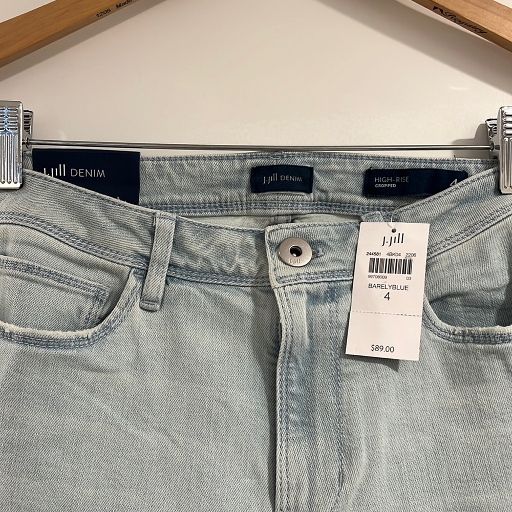 J-Jill High-Rise cropped “barely blue” jeans